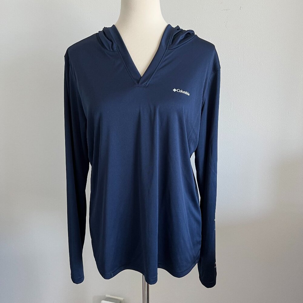 Columbia Long Sleeve Dry fit Hooded T